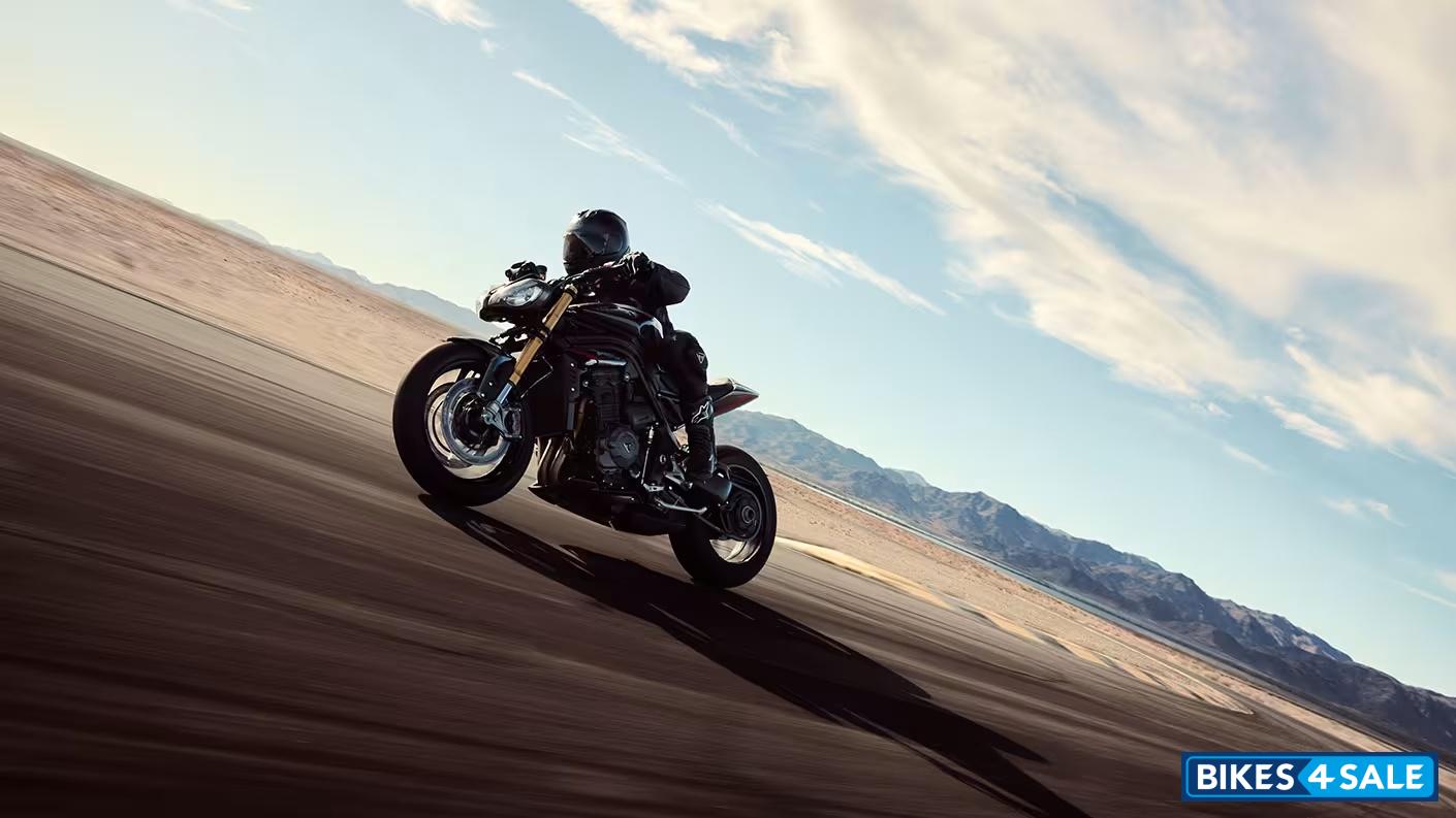 Triumph Speed Triple 1200 RS 2025