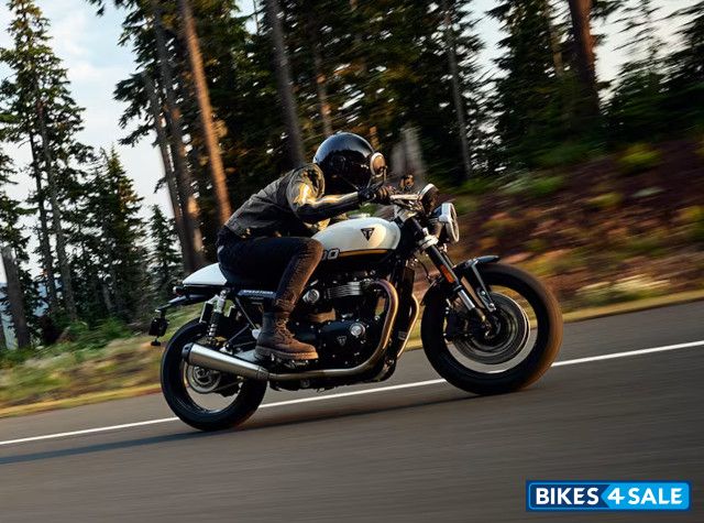 Triumph Speed Twin 1200 2025 Triumph Speed Twin 1200 2025