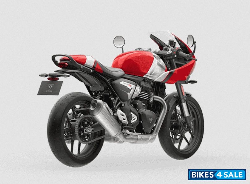 Triumph Thruxton 400