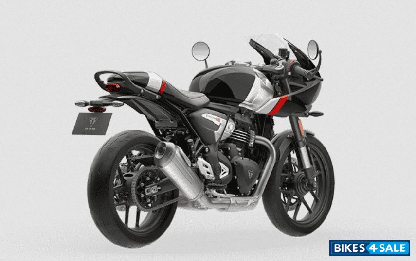 Triumph Thruxton 400