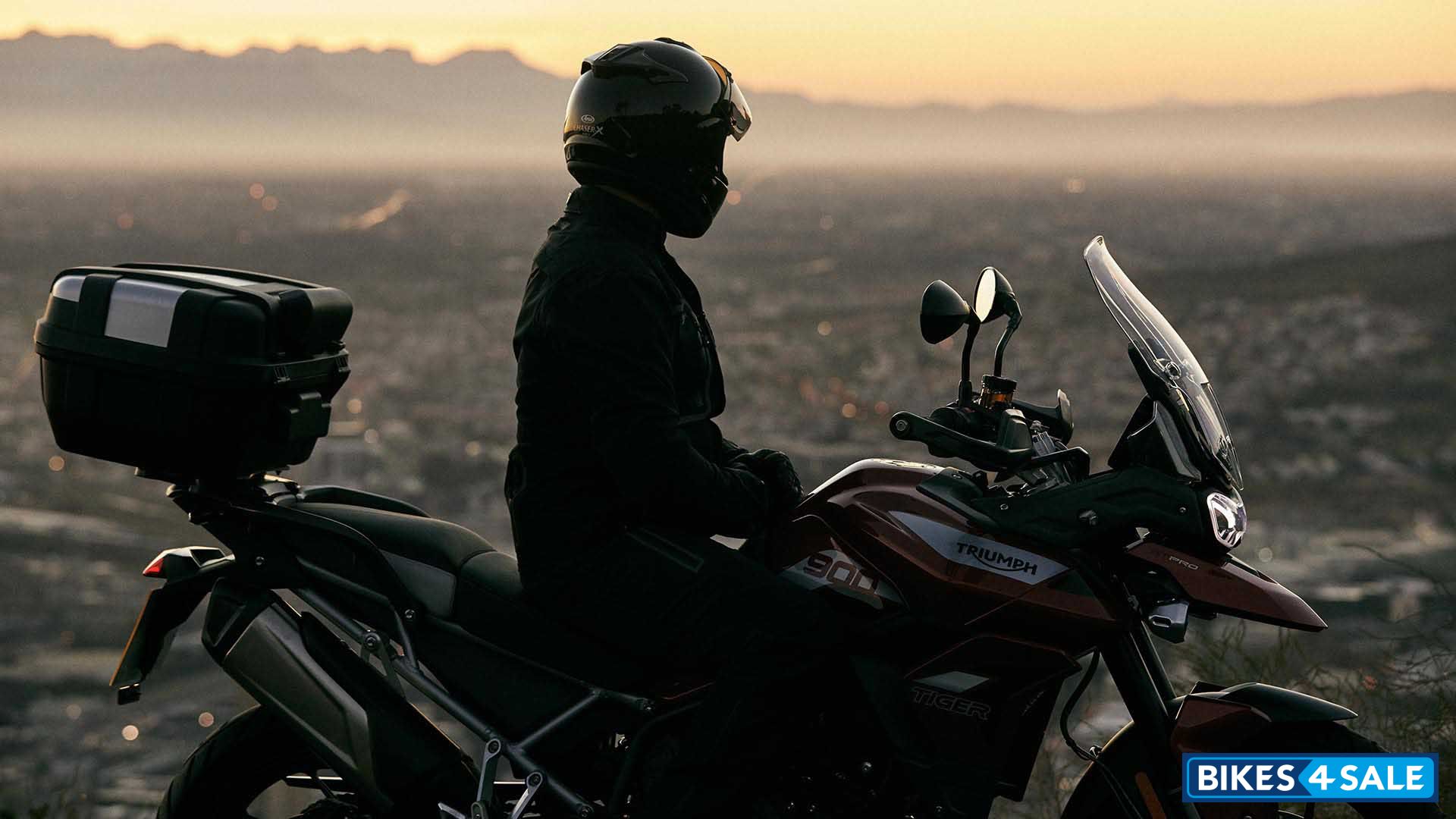 Triumph Tiger 900 GT