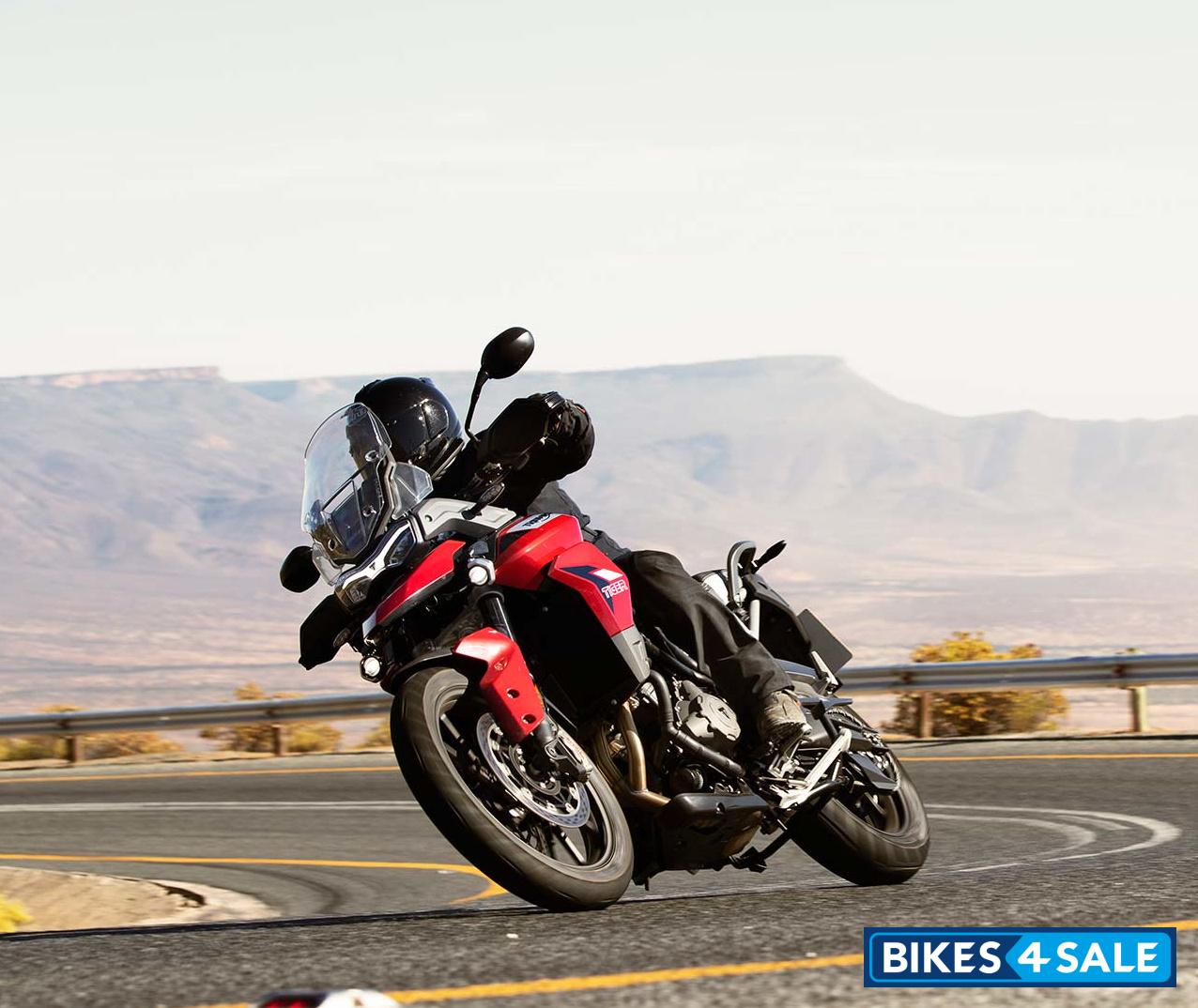 Triumph Tiger 900 GT