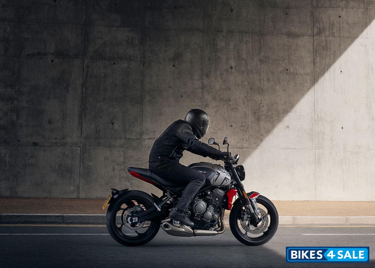 Triumph Trident 660
