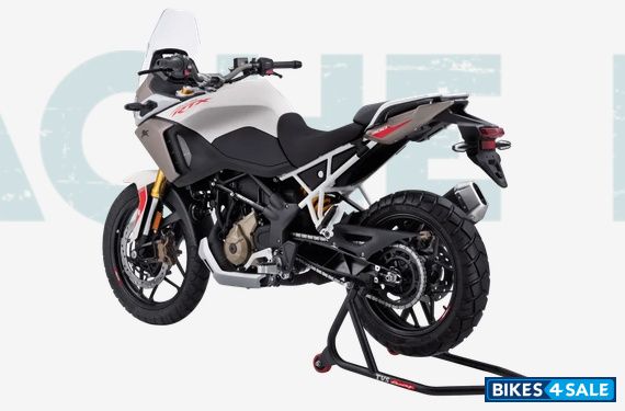 TVS Apache RTX 300 Base