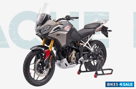 TVS Apache RTX 300