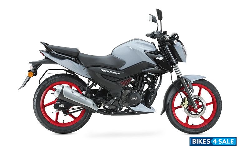 TVS Raider iGO Nardo Grey