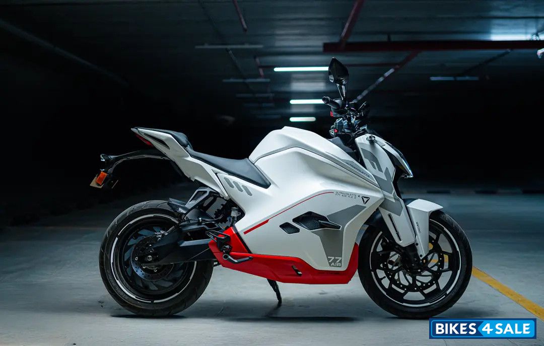 Ultraviolette F77 SuperStreet