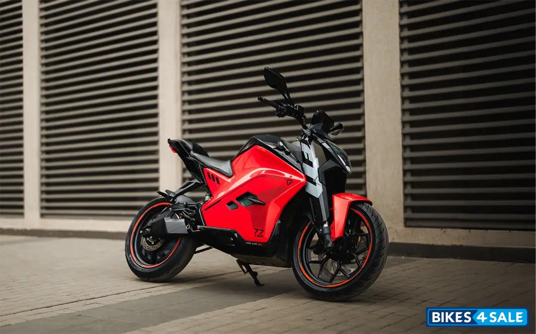 Ultraviolette F77 SuperStreet