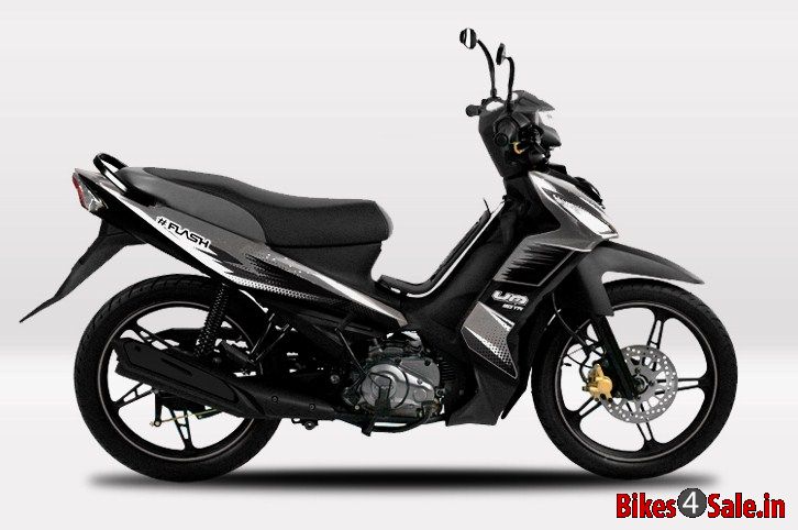 UM Flash 125 Silver Colour