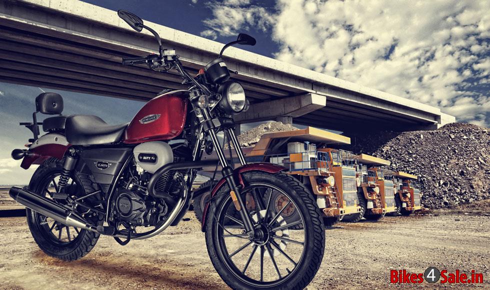 UM Renegade Duty 150 Picture showing the angled side view of Renegade Duty 150 of Red color