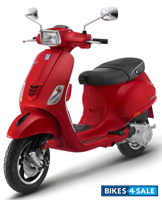 Vespa SXL 125 BS6 Red