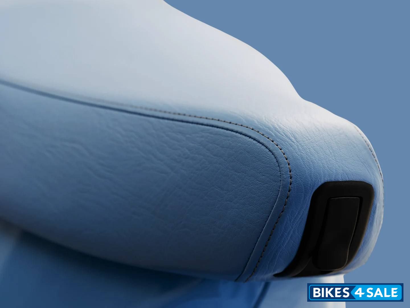 Vespa Tech Vibe 150