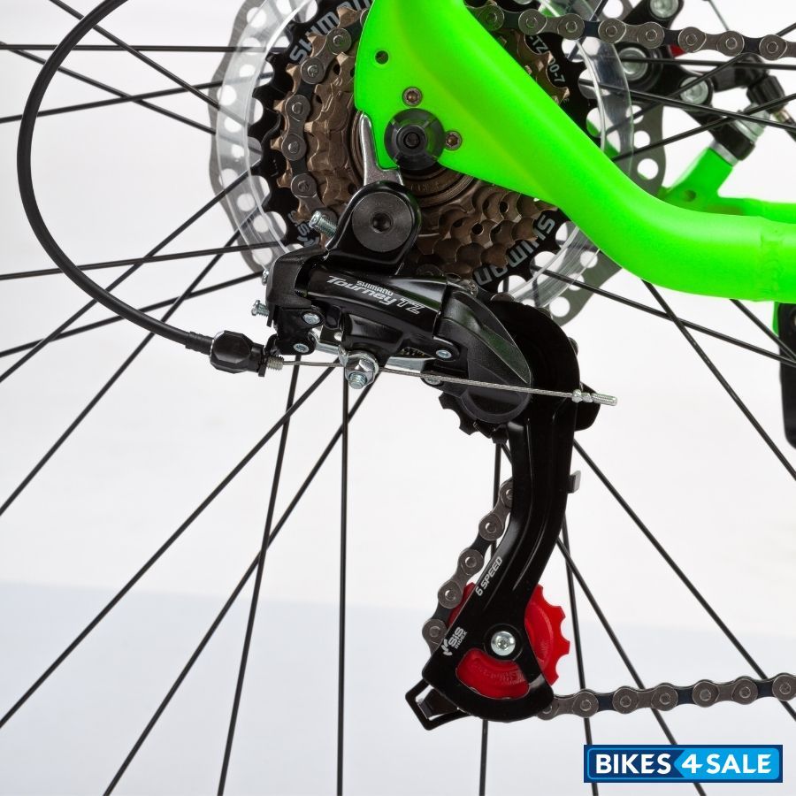 WaltX Summit 26 Shimano TZ50 7-Speed rear derailleur