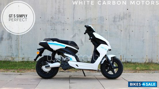White Carbon GT5 - Milky Way White