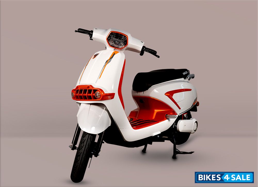 Yakuza Parinda White