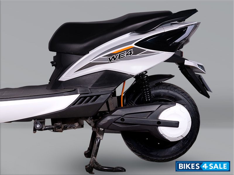 Yakuza WE4 Hydraulic Suspension