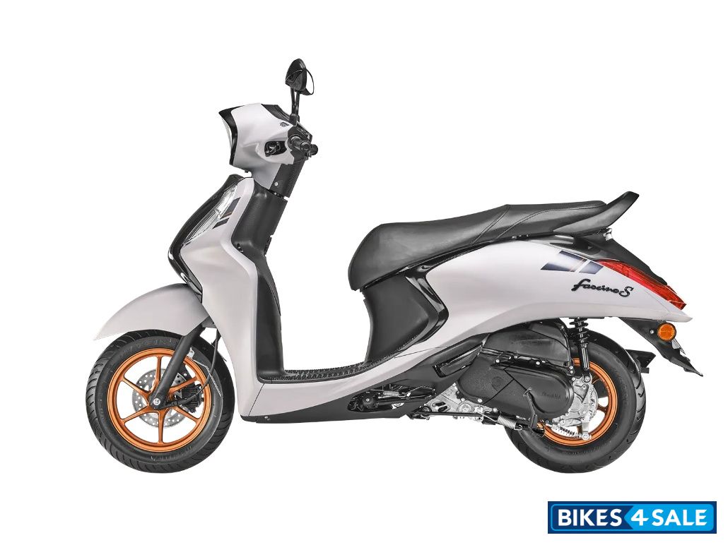 Yamaha Fascino 125 Fi Hybrid 2025