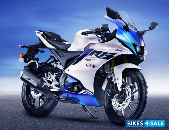 Yamaha R15 V4 2025
