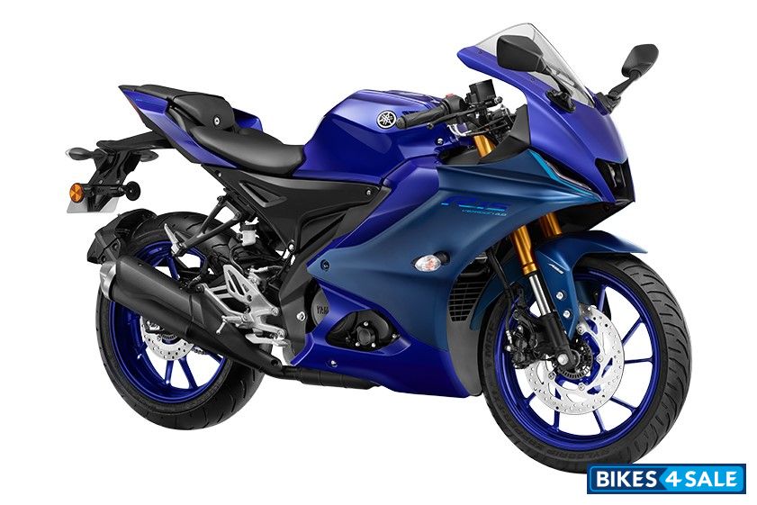 Yamaha R15 V4