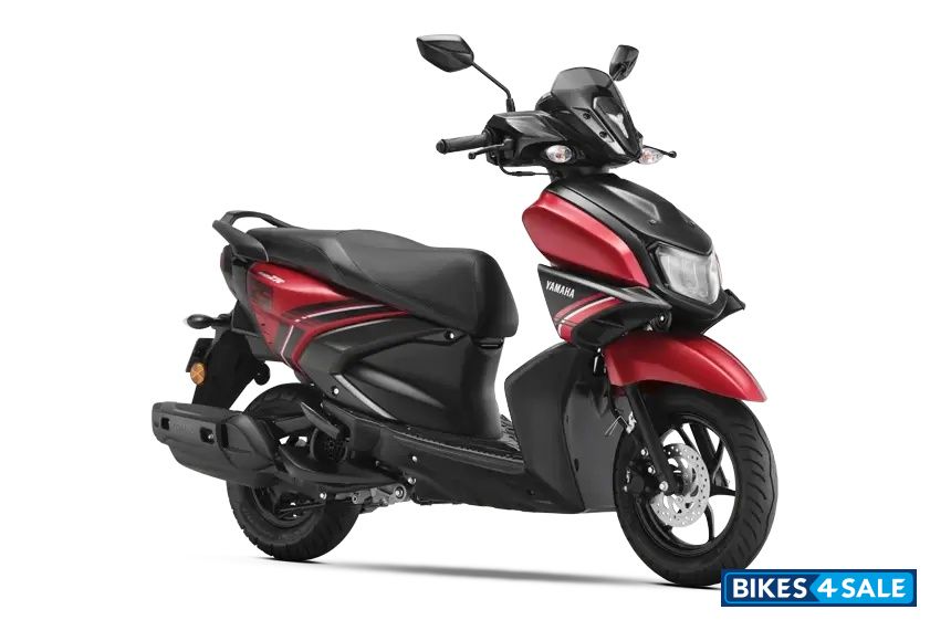 Yamaha RayZR 125 Fi Hybrid 2025
