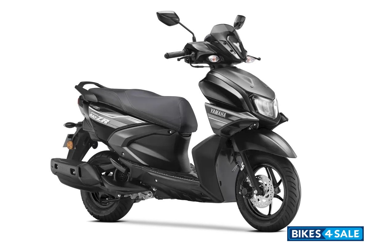 Yamaha RayZR 125 Fi Hybrid Disc 2026 Metallic Black