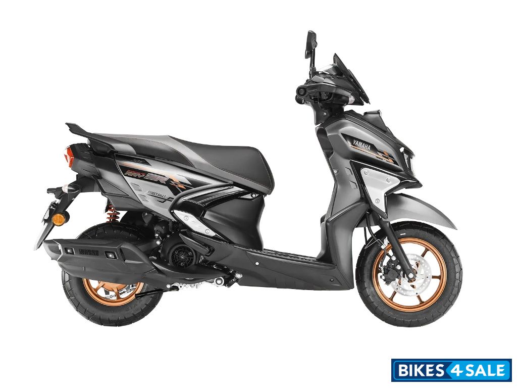 Yamaha RayZR 125 Fi Hybrid Street Rally 2025