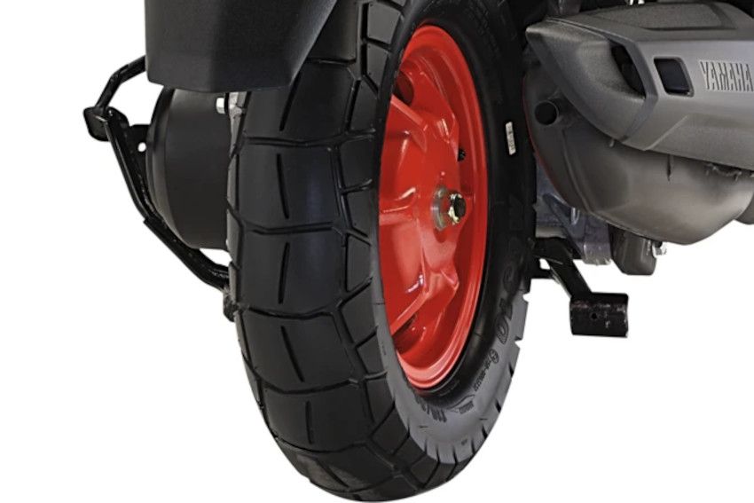 Yamaha RayZR Street Rally 125 Fi Hybrid - Rear Block Pattern Tyre