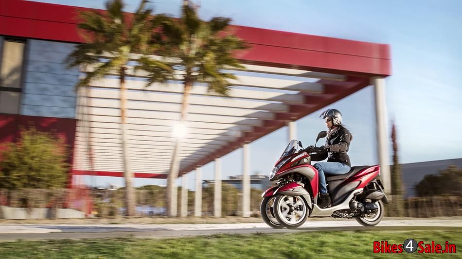 Yamaha Tricity 125 Beautiful shot of Yamaha Tricity 125