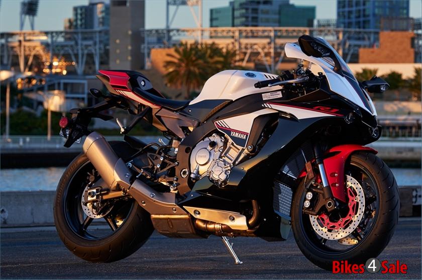 Yamaha YZF R1S