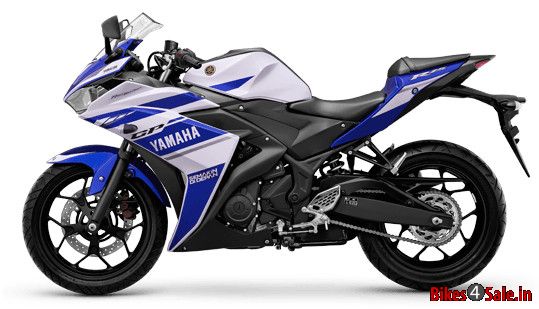 Yamaha YZF R25 Racing Blue Color