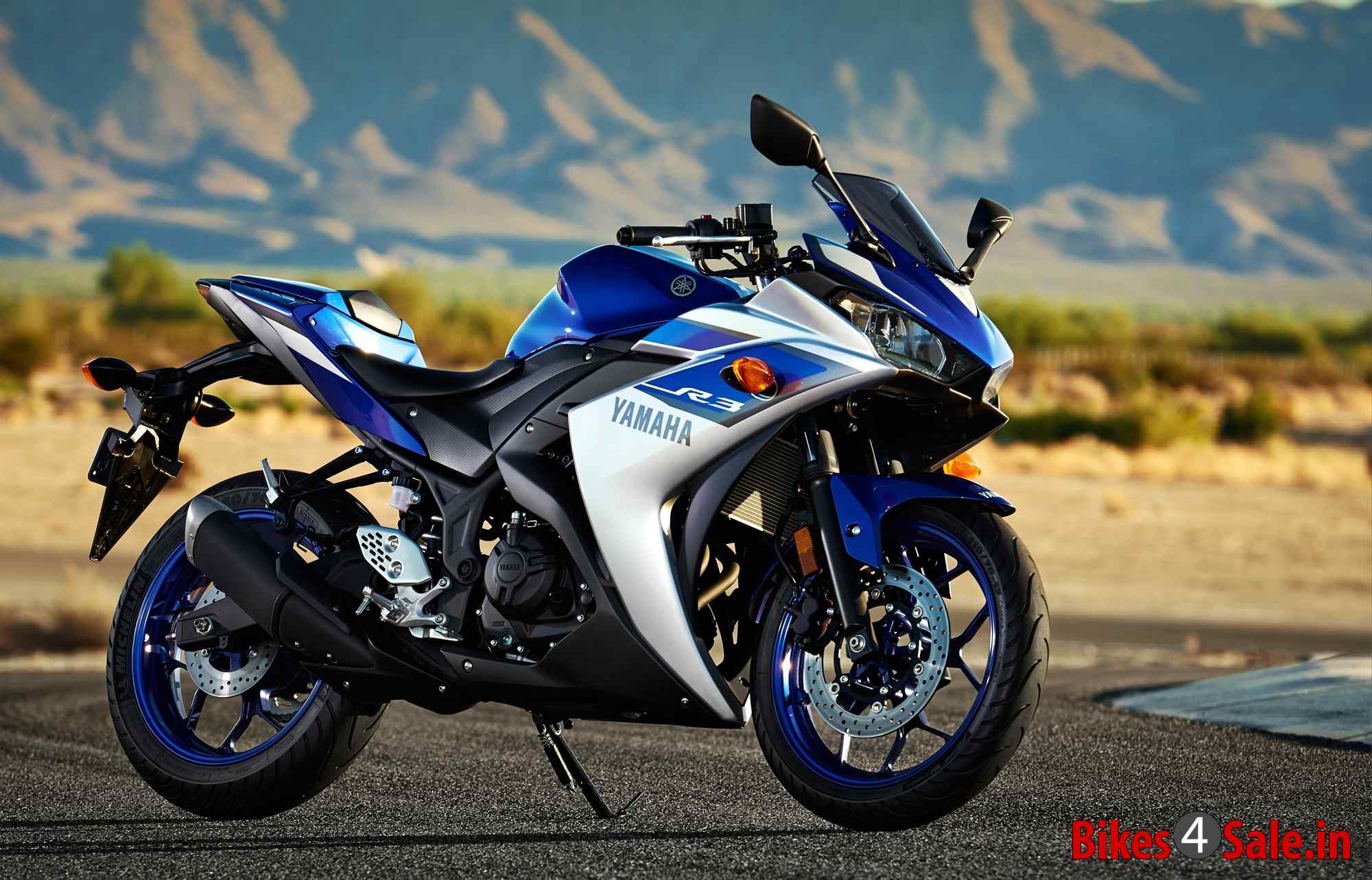 Yamaha R3