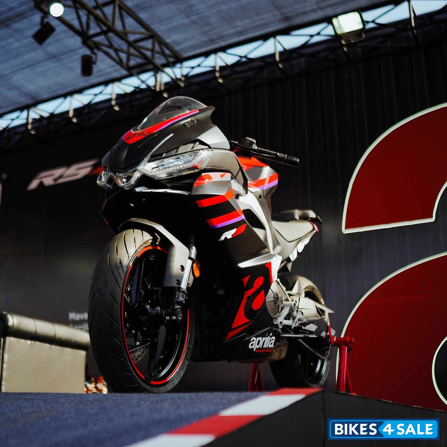 Aprilia Rs 457 For 4 10 Lakh