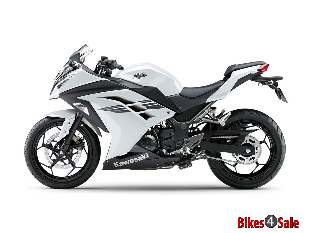 Ninja 300 2017 White