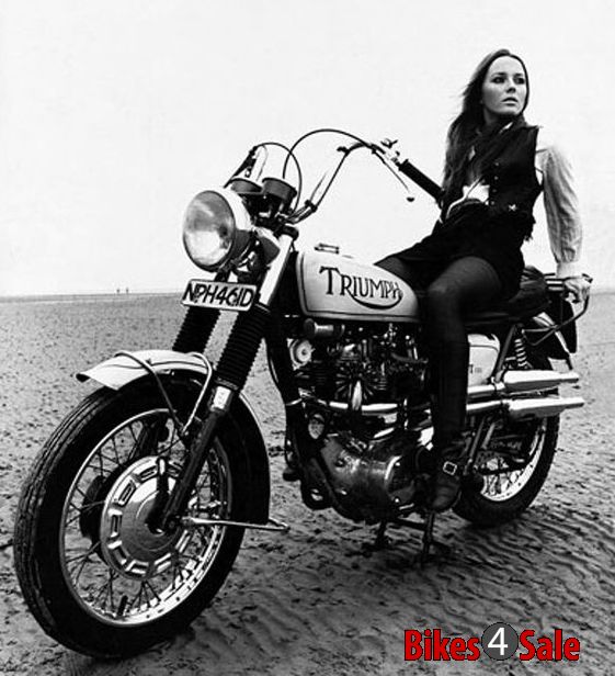 Vintage Trumph Motorbike