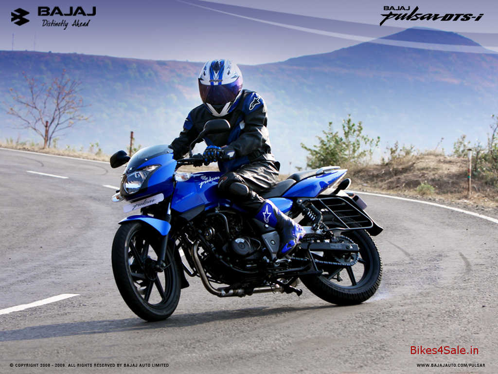 Bajaj Pulsar 200 Wallpaper