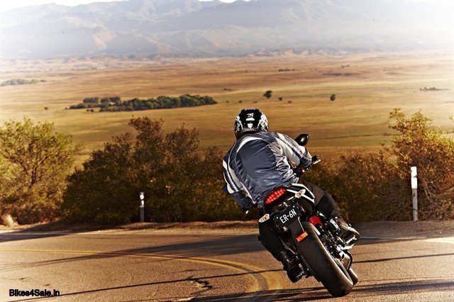 Kawasaki ER-6n Wallpaper