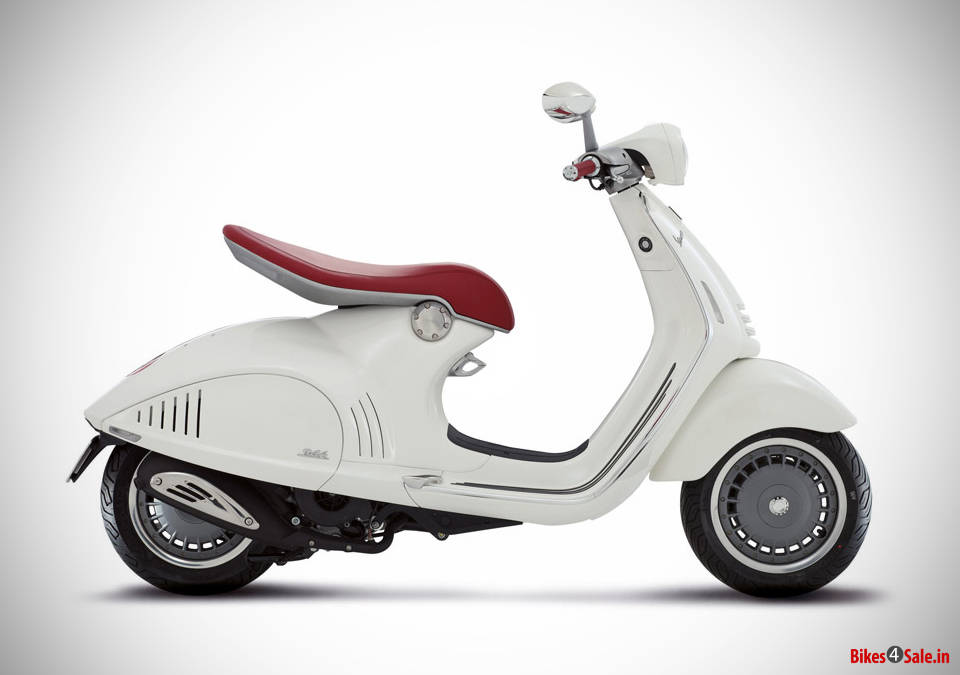 Vespa 946