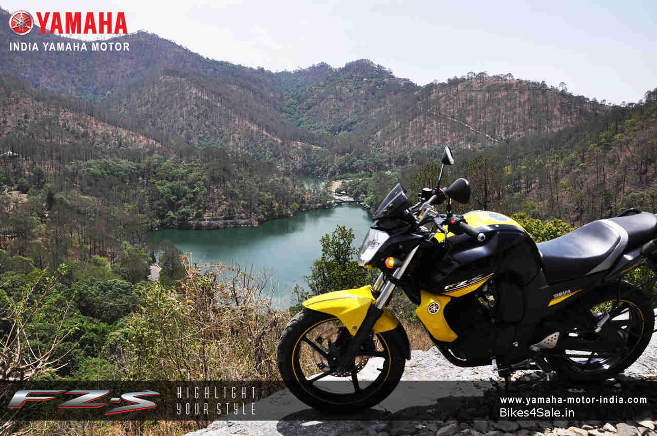 Yamaha FZ-S Wallpaper