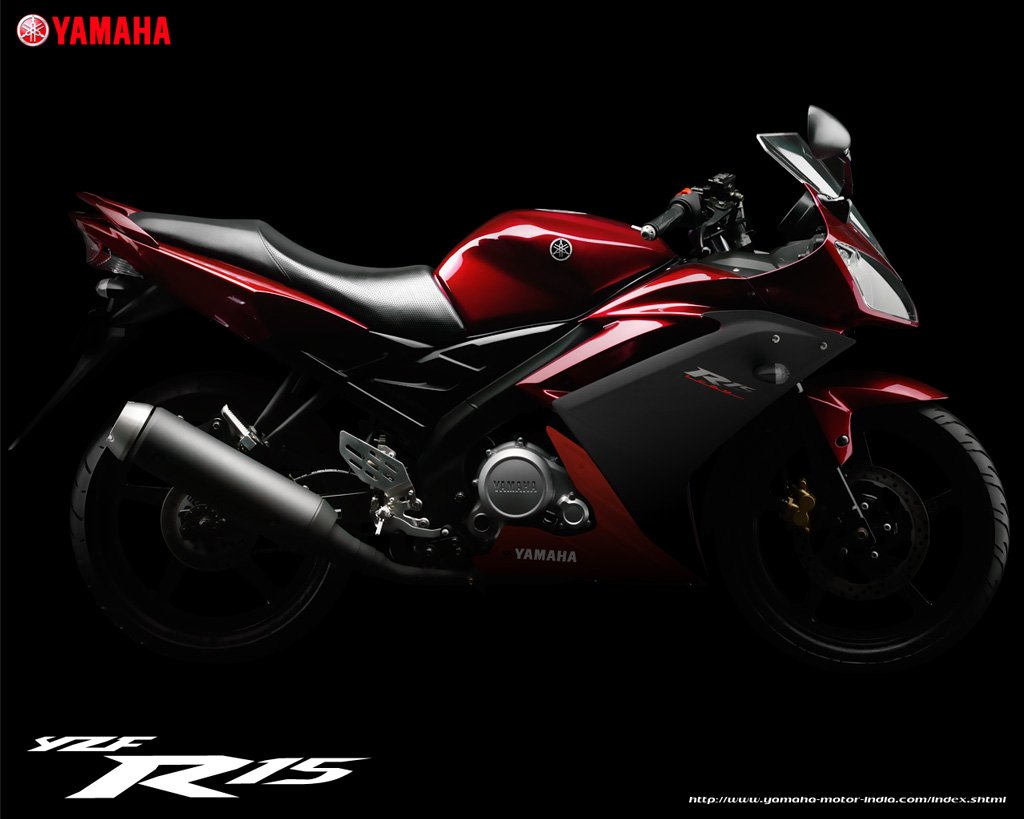 Yamaha YZF R15 Red