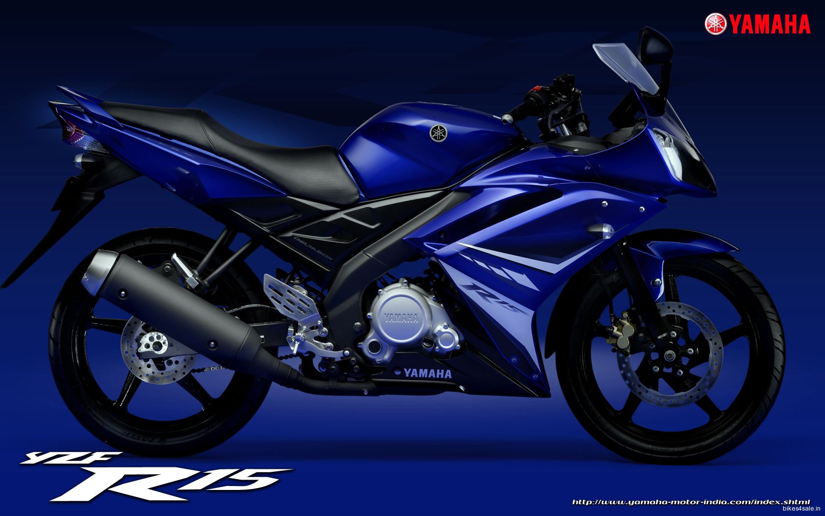 Yamaha YZF R15 Wallpaper