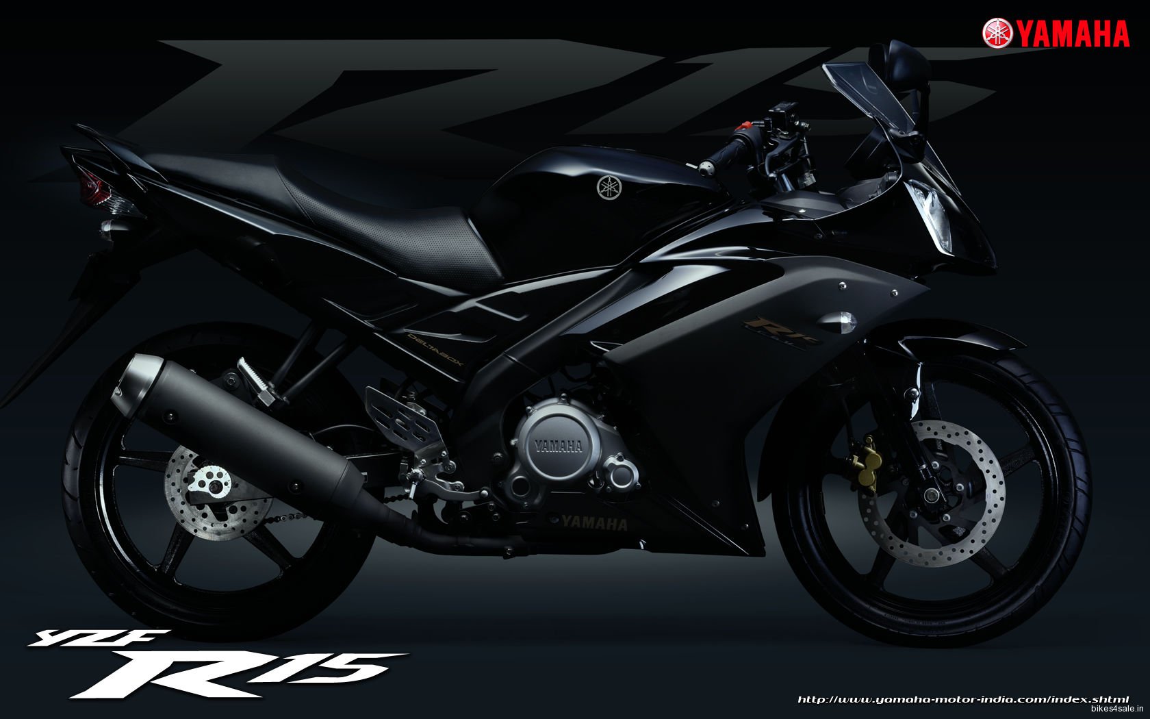 Yamaha YZF R15 Wallpaper